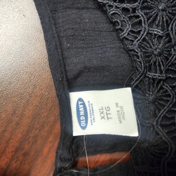Old Navy Black Women's Blouse with Lace Detail - Picture 4 of 6